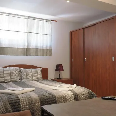 Aeroport - Relax Casa Victoria Apartment Otopeni Room photo